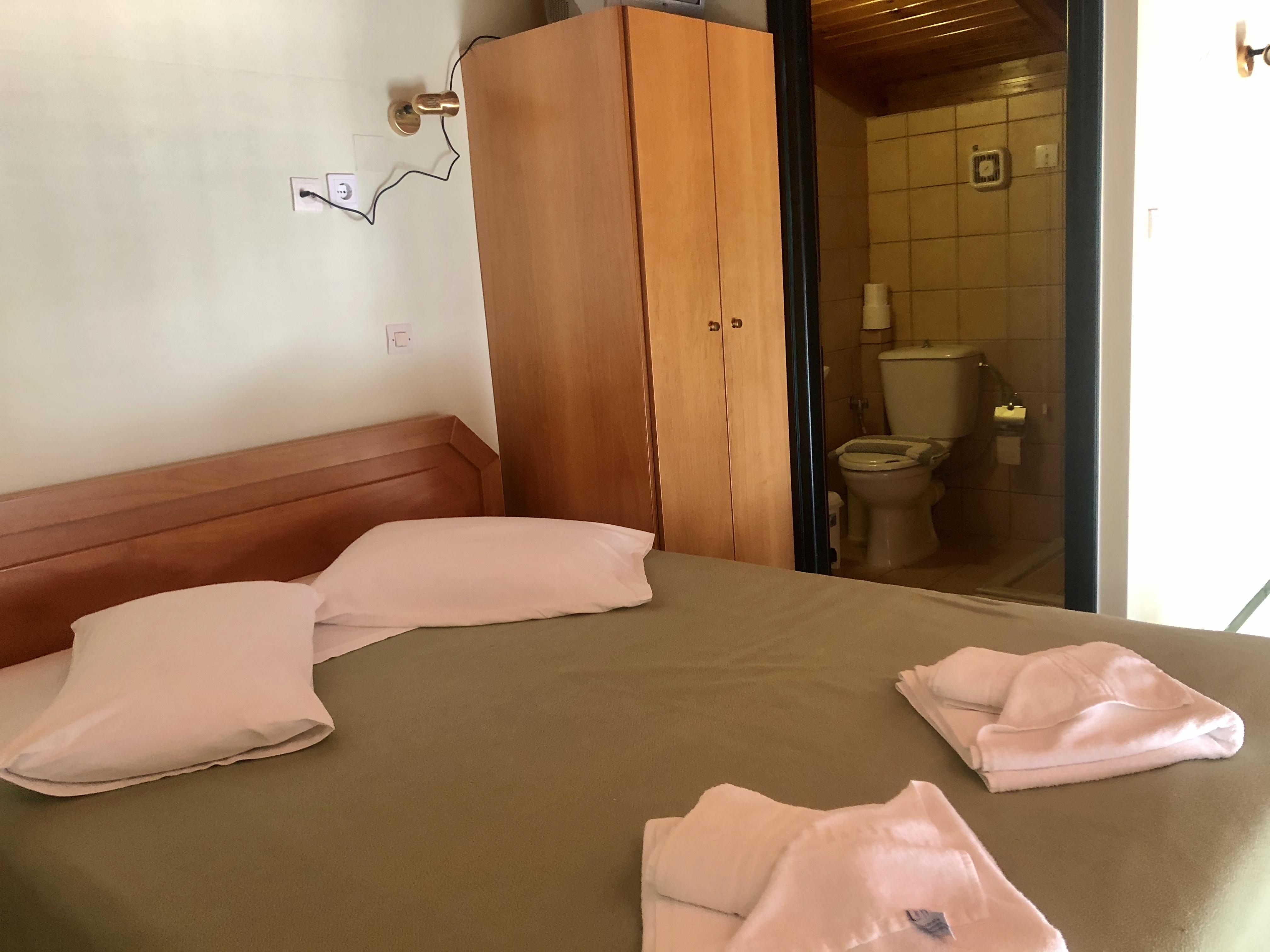埃皮斯酒店 Agia Marina 外观 照片